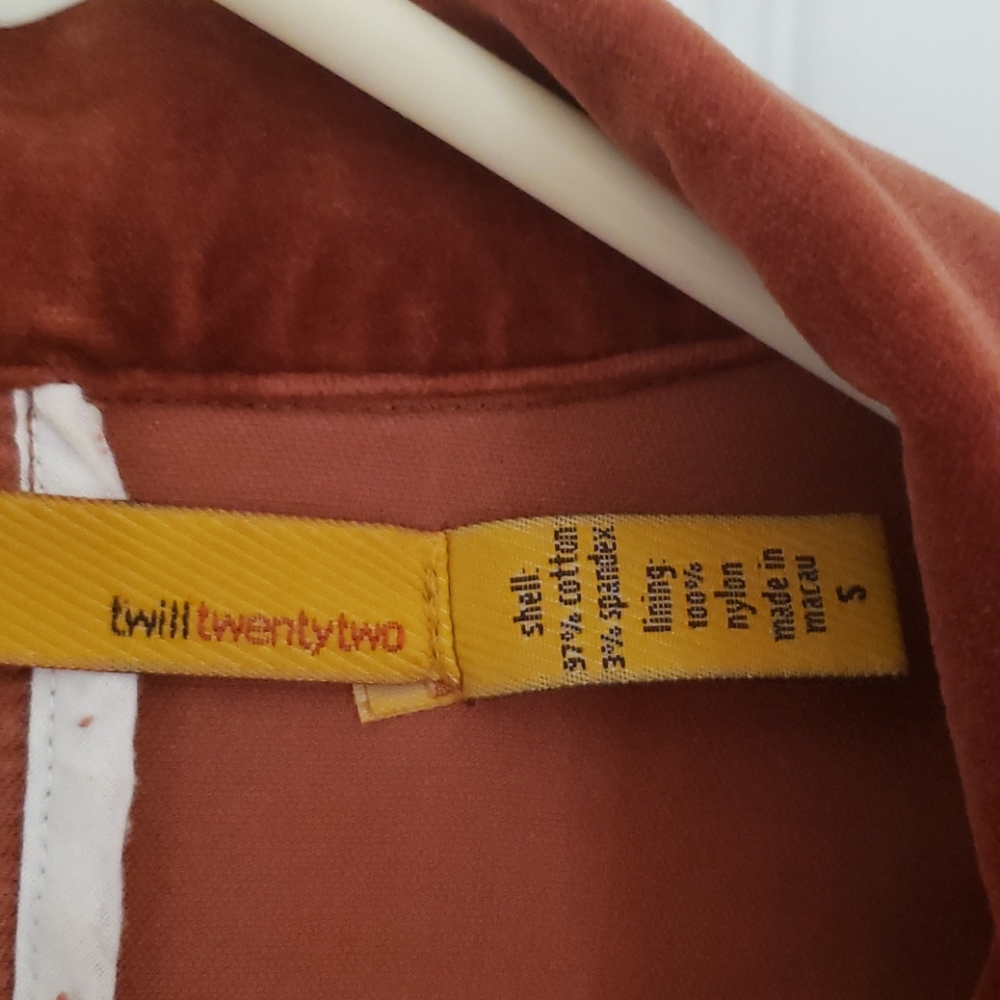 Jacket - Picture 7 of 7